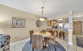 Destin On The Gulf 403 - This Is A Beautiful Beach Front Condo With A Great View Of The Gulf