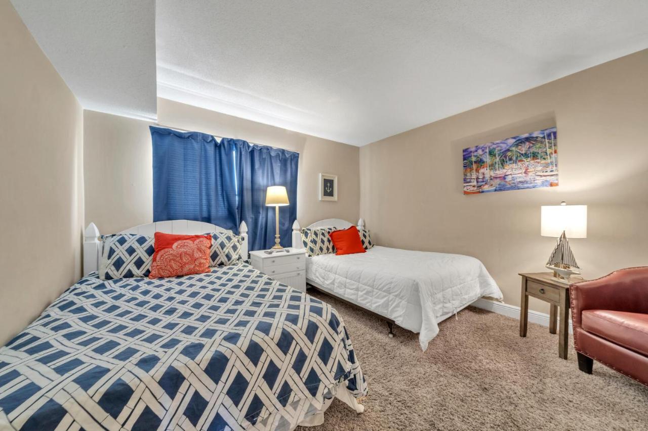 Destin On The Gulf 403 - This Is A Beautiful Beach Front Condo With A Great View Of The Gulf Exterior photo